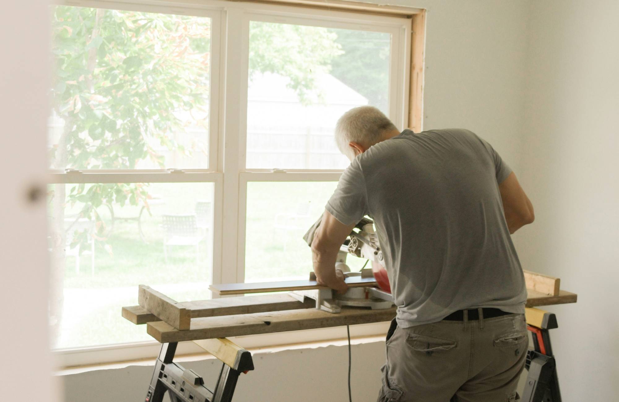 Errores comunes al reformar y cómo evitarlos con buenos suministros